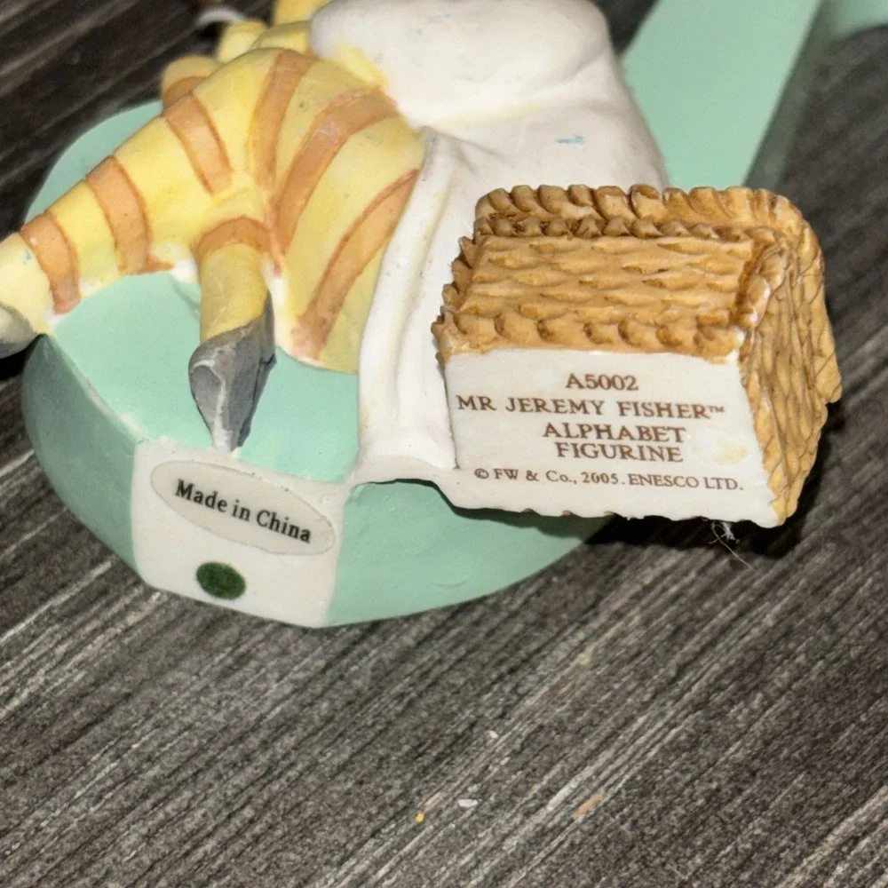 Peter Rabbit Alphabet Figurine Enesco 2005 Letter J Mr Jeremy Fisher A5002